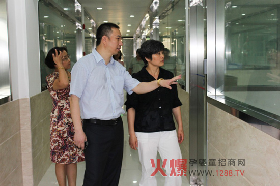 �Ϻ��з��t�^(q��)�y(t��ng)��(zh��n)�����L�W�R����ָ������