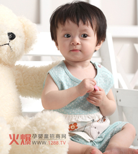 ����Сؐ�{ɫ�A�I(l��ng)�o�����b�錚���������L