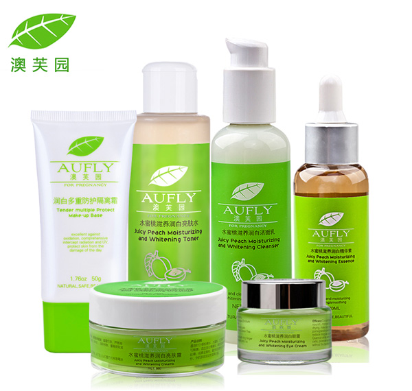 水蜜桃滋養(yǎng)潤(rùn)白亮膚水 150ml