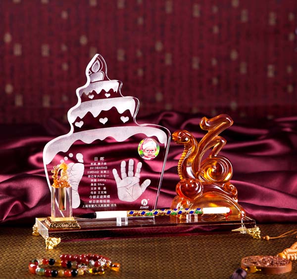 日暉生日祝福手腳印