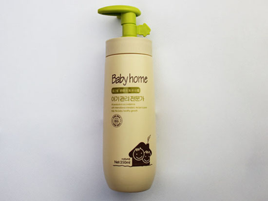 ��֮��yinge�᝙(r��n)ϴ�l(f��)¶