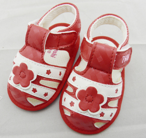 ��ʹ֮�뽛��С��yingeЬ�tɫ