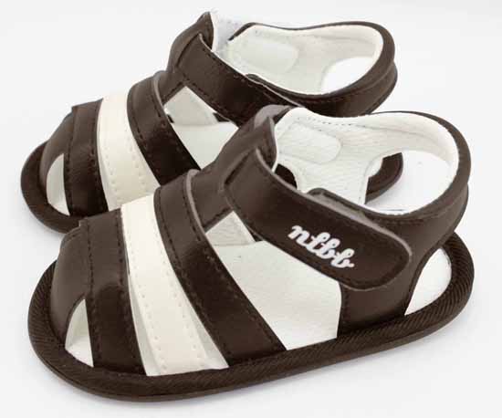 娜拉寶舒適結(jié)實(shí)yinge鞋咖啡色