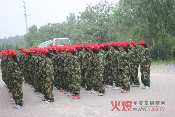 ����(zh��n)�O�ޣ��J(r��n)�R����