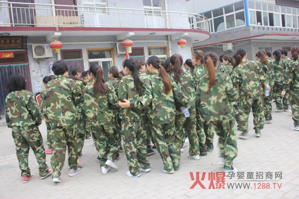 �F꠵������ǟo�F��