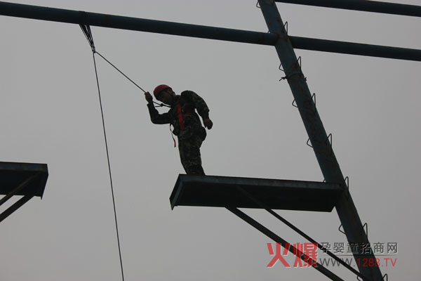 ���`��ϴ�졪ӛ�𱬾W(w��ng)���Ҟ���չ��Ӗ