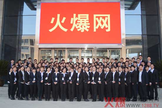 �y�ֲ��M������(chu��ng)�����{��