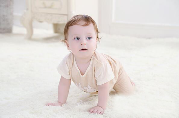 蓓琪兔yinge內(nèi)衣2015春夏新款撞色短袖肩扣套裝0