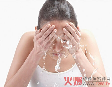 ����Ęϴ�Ƀ��ˆ������mˎ�f�~�Ӿ��Aж�yˮ׌�����ןoϾ