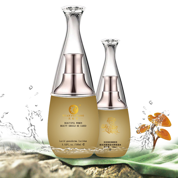 元妃坊清活潤(rùn)透深層水養(yǎng)保濕水