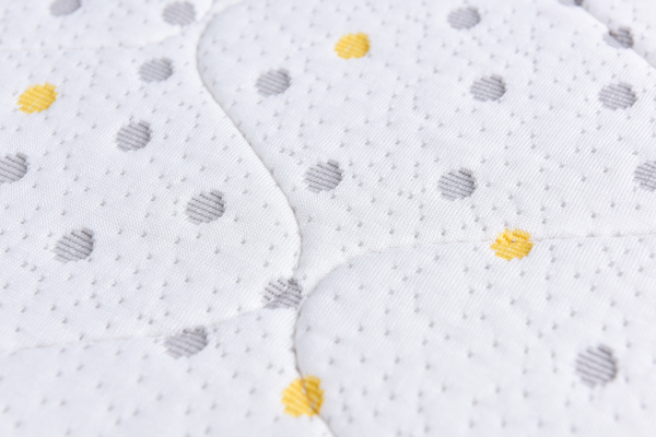 芬可嬰童床墊 海綿寶寶圖案 面料細節(jié)