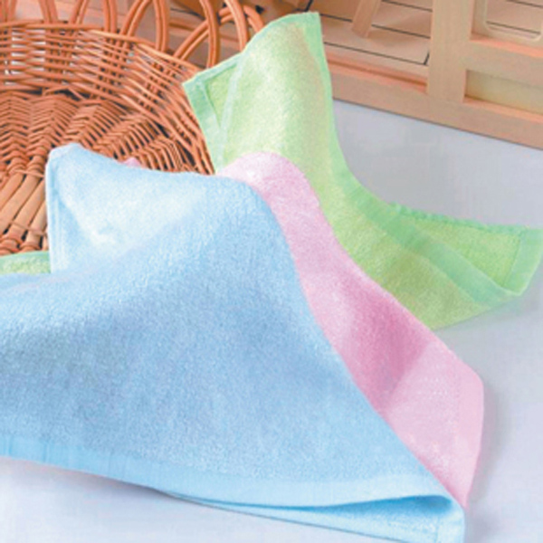 皇家之星 竹纖維yinge小方巾2入裝 26 26cm.jpg 皇家之星 竹纖維yinge小方巾2入裝 26 26cm.jpg