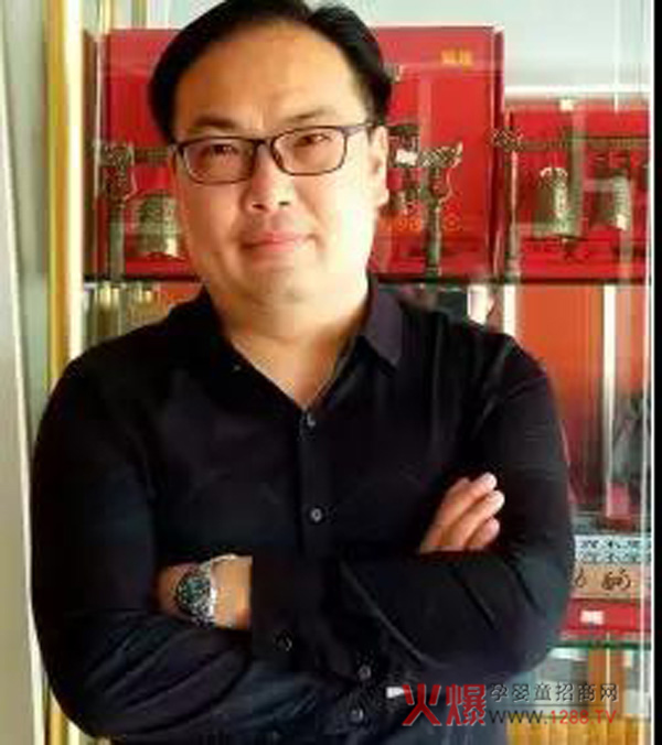 12���(ji��n)��������������Ϻ����׽��ܱ���ĸ��Ʒ�Ƶİl(f��)չ֮������������ĸ�����۷��(hu��)����վ!