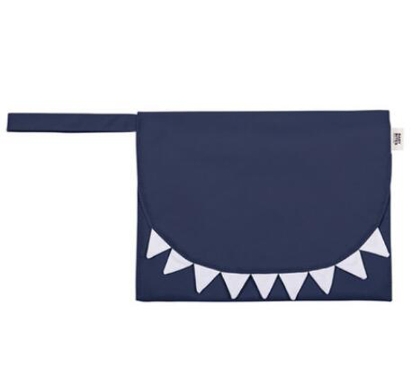 ������ baby bites yinge����|�ռ{�� ��܊�{(l��n).jpg