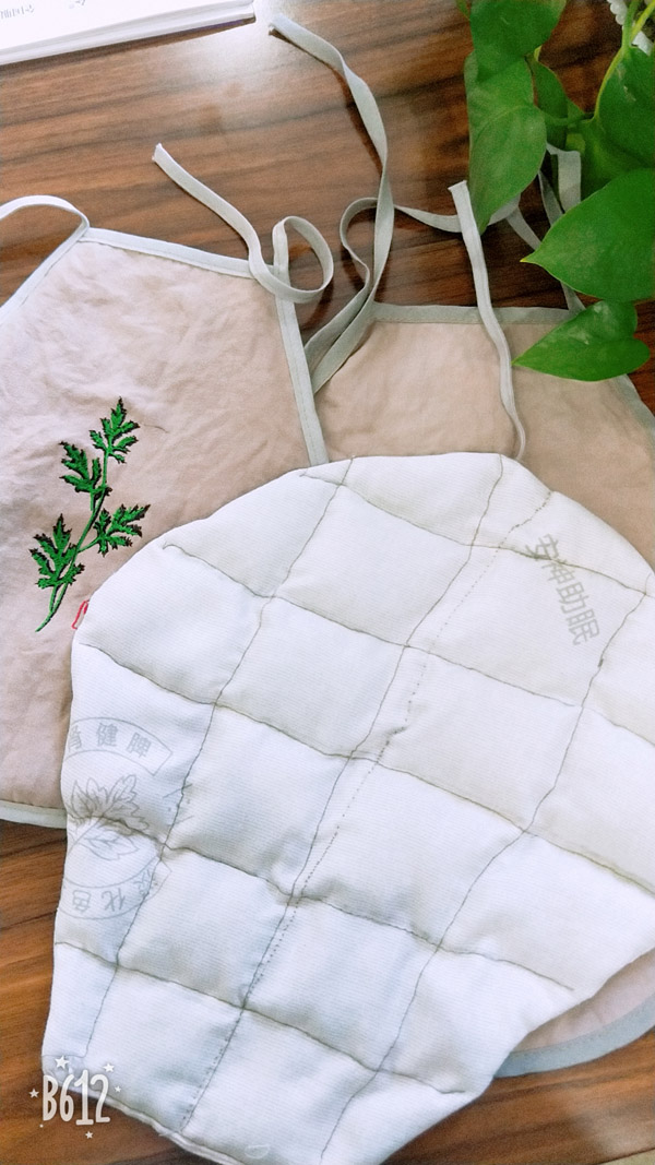 佑童小兒推拿 中藥肚兜3.jpg 佑童小兒推拿 中藥肚兜3.jpg