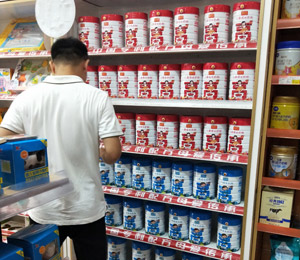  ��ͬ�W(xu��)��ͯ���L�̷ۮa(ch��n)Ʒչʾ5