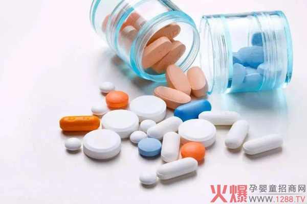 Louver�R���m������؛|�^�꺦�º��ӷeʳ���W(xu��)��(hu��)�@�����p�ɑ�(y��ng)��(du��)