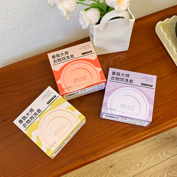 泉日記香氛大師衣物雙洗皂2.jpg