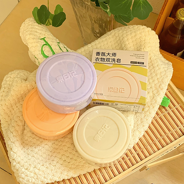 泉日記香氛大師衣物雙洗皂5.jpg