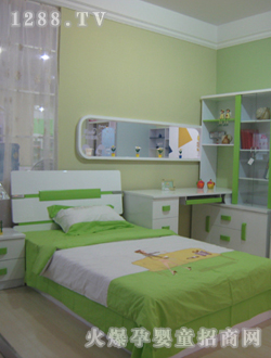 �׾Gɫ�M�σ�ͯ�Ҿ�