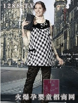 ���yunf�b�ڰ׸�y����