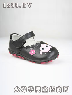 ��ͯyinge��Ь��ɫ