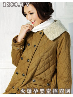 ��̩yunf���b���Sɫ