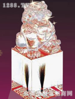 ��ͯ������{����