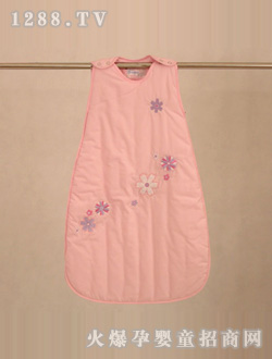 ��۴��C�����ɫ˯��