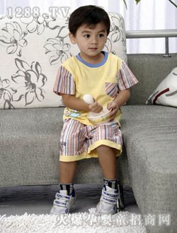 �������Sɫ��ͯT��