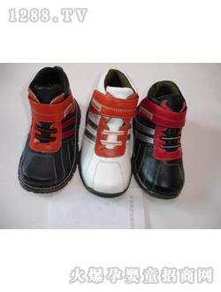 ͯ���\(y��n)��(d��ng)���eͯЬ