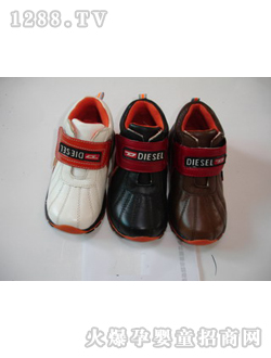 ͯ���\(y��n)��(d��ng)Ь