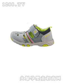 ���ѻ�ɫ�\(y��n)��(d��ng)Ь