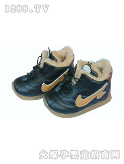 ������؈��ɫͯЬ