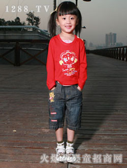 �����ܼtɫŮͯ�A�I(l��ng)�L��