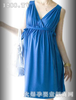 �ζ�{ɫ�r�з�ݗ��yunf�b