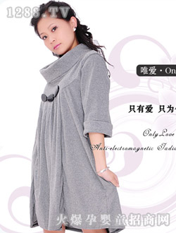 Ψ�ۻ�ɫ�r���ЋD����