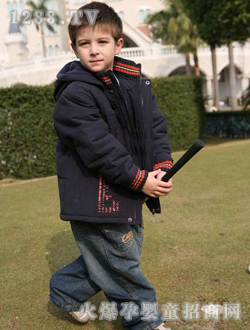 ����С�����{ɫ��ͯ������