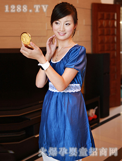 ��ݗ��yunf�b����ɫ