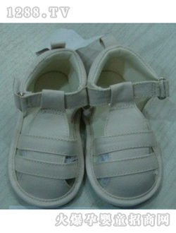 �ú��Ӱ�ɫ������Ь