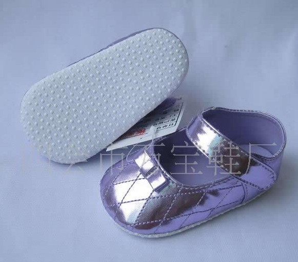 ��ɫ�ο�yinge�W(xu��)��Ь