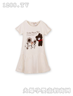 �����ɫС�܃�ͯ�B��ȹ