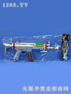 �л���ɫ��Ә�