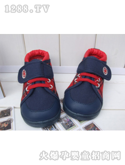 ͯ�ľ����{ɫƴ��Ь