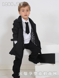 ���؁�(l��i)��ɫ�r(sh��)�����b