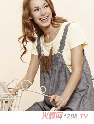 ����R�r��yunf�b��ɫȹ