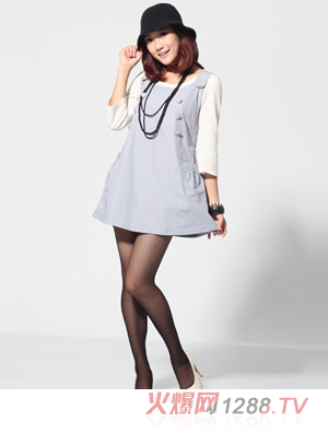 �����\��ɫ�r��yunf��ݗ����