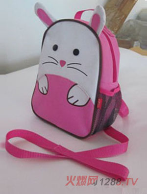 ��(r��n)�Ӷ���һ��(d��ng)��W(xu��)�а������ӣ�