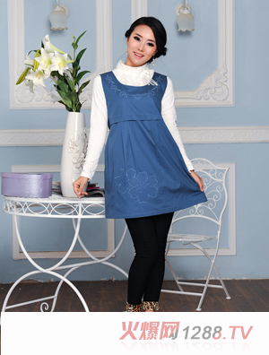 �Ό���yunf��ݗ���C�������Y����