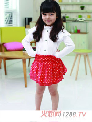 �{ɫ����tɫ��ȹ